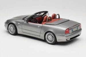 Maserati 4200 GT Spyder Siv Bburago 1:18 18-12019 Kovina – slika 7 od 8