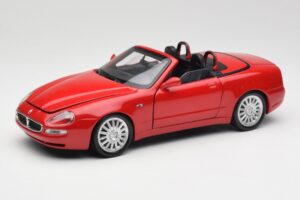 Maserati GT Spyder Rdeč Bburago 1:18 34097 Kovina