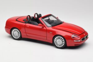 Maserati GT Spyder Rdeč Bburago 1:18 34097 Kovina – slika 6 od 8