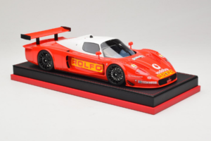 Maserati MC12 Rolfo Rdeče-Bela Gl Model 1:18 REMC031 Smola – slika 4 od 7