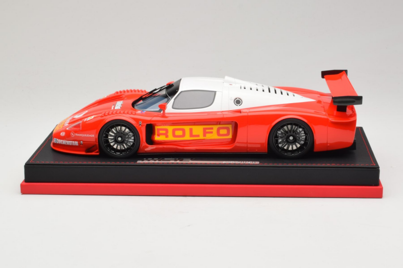 Maserati MC12 Rolfo Rdeče-Bela Gl Model 1:18 REMC031 Smola