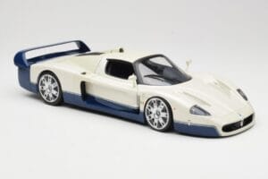 Maserati MC12 Bel Modra Hot Wheels 1:18 G7158 Kovina – slika 6 od 8