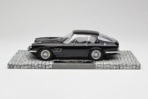 Maserati Mistral Črn Minichamps 1:18 107123421 Smola – slika 3 od 6