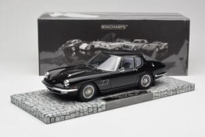 Maserati Mistral Črn Minichamps 1:18 107123421 Smola – slika 6 od 6