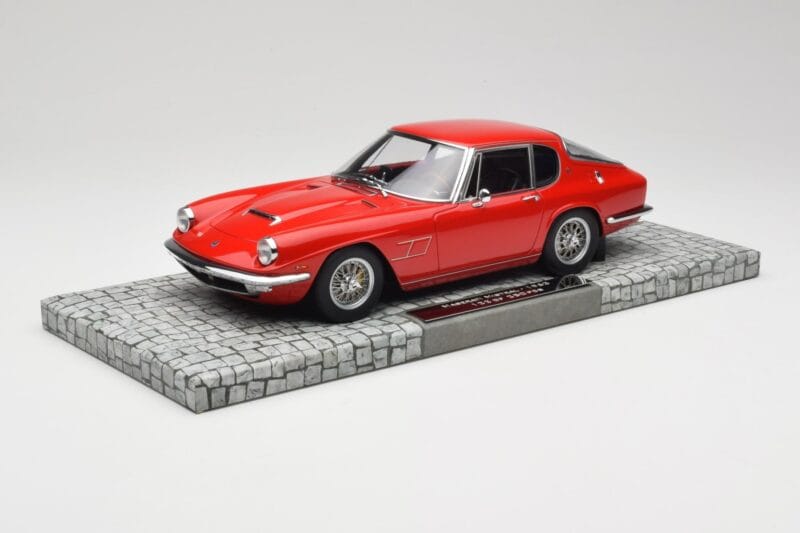 Maserati Mistral Rdeč Minichamps 1:18 107123422 Smola