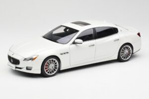 Maserati Quattroporte VI GTS Alpine Bel AUTOart 1:18 75808 Kovina