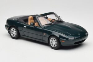 Mazda MX-5 NA Emerald Green Gate 1:18 01017 Kovina – slika 6 od 8