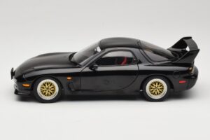 Mazda RX-7 FD Tuned Version Brilliant Black AUTOart 1:18 75968 Kovina – slika 4 od 8