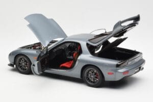 Mazda RX-7 FD Spirit R Type A Siv Metallic AUTOart 1:18 75987 Kovina – slika 5 od 8