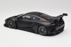 McLaren 12C GT3 Carbon Mat Črna Minichamps 1:18 151121390 Kovina – slika 5 od 6
