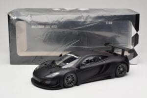 McLaren 12C GT3 Carbon Mat Črna Minichamps 1:18 151121390 Kovina – slika 6 od 6