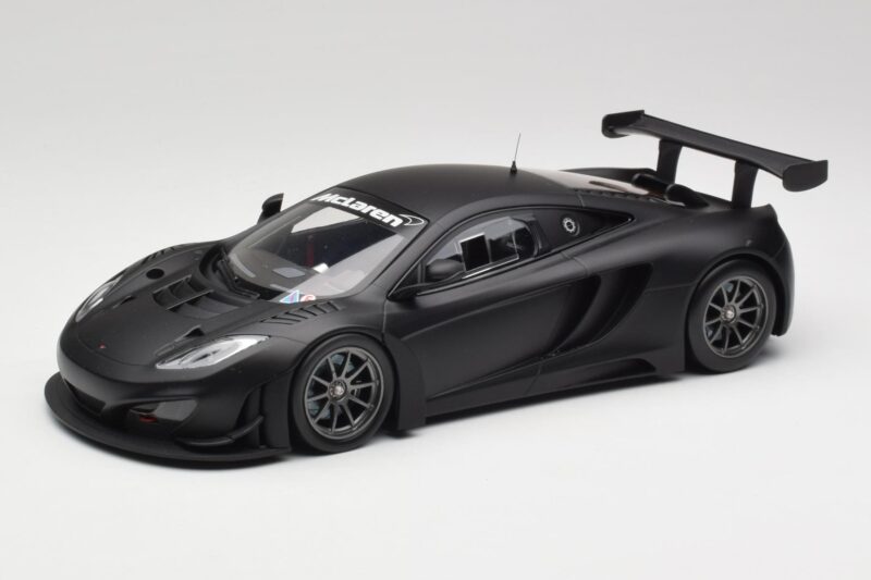 McLaren 12C GT3 Carbon Mat Črna Minichamps 1:18 151121390 Kovina