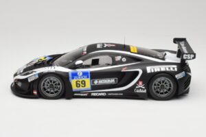 McLaren 12C GT3 Dorr Motorsport #69 C. Adams / M. Klasen 24 Hours Nurburgring 2013 Minichamps 1:18 151131369 Kovina – slika 3 od 6