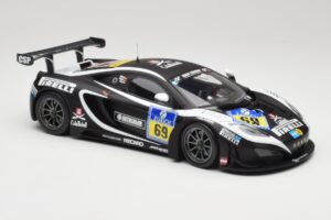 McLaren 12C GT3 Dorr Motorsport #69 C. Adams / M. Klasen 24 Hours Nurburgring 2013 Minichamps 1:18 151131369 Kovina – slika 4 od 6