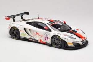 McLaren 12C GT3 #11 Art Grand Prix C. Leclerc / N. Parisy / A. Soucek Spa 24 Hours 2013 Minichamps 1:18 151131311 Kovina – slika 4 od 6