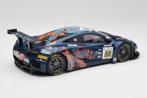 McLaren 12C GT3 #88 Von Ryan Racing A. Barff / T. Goodwin / B. Senna Spa 24 Hours 2013 Minichamps 1:18 151131388 Kovina – slika 2 od 6