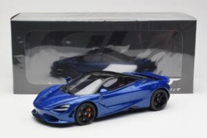 McLaren 750S Modra GT Spirit 1:18 GT458 Smola – slika 6 od 6