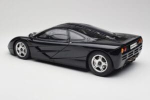 McLaren F1 Blue Metallic Minichamps 1:12 530133130 Kovina – slika 7 od 8