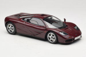 McLaren F1 Burgundy Red GT Spirit 1:18 GT534 Smola – slika 4 od 6