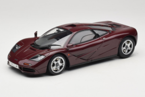 McLaren F1 Burgundy Red GT Spirit 1:18 GT534 Smola