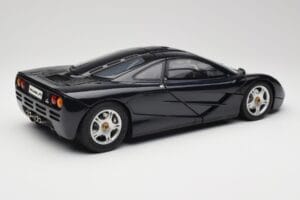 McLaren F1 Dark Blue Metallic Minichamps 1:12 530133128 Kovina – slika 3 od 9