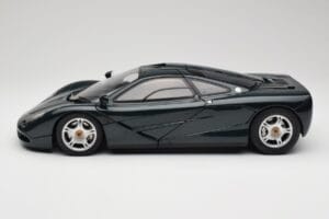 McLaren F1 Dark Green Metallic Minichamps 1:12 530133127 Kovina – slika 5 od 9