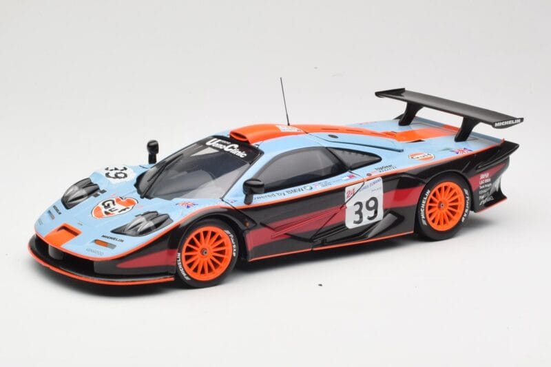McLaren F1 GTR #39 Gulf R. Bellm / A. Gilbert / M. Sekiya 24 Hours of Le Mans 1997 UT Models 1:18 39725 Kovina