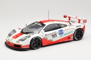 McLaren F1 GTR GT1 #30 West Competition J. Nielsen 1996 UT Models 1:18 39624 Kovina