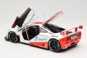 McLaren F1 GTR GT1 #30 West Competition J. Nielsen 1996 UT Models 1:18 39624 Kovina – slika 5 od 8