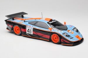 McLaren F1 GTR Gulf #41 P. Gounon / S. Oloffson 24 Hours of Le Mans 1997 Minichamps 1:18 530133741 Kovina – slika 6 od 8
