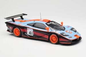 McLaren F1 GTR #41 P-H. Raphanel / C. Gounon / A. Olofsson 24 Hours of Le Mans 1997 UT Models 1:18 39727 Kovina – slika 6 od 8