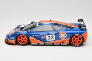 McLaren F1 GTR Gulf Racing #33 S. Bellm / A. Weaver / J. Lehto 24 Hours of Le Mans 1996 Minichamps 1:18 530133633 Kovina – slika 4 od 8