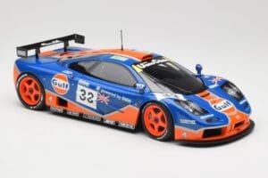 McLaren F1 GTR Gulf Racing #33 S. Bellm / A. Weaver / J. Lehto 24 Hours of Le Mans 1996 Minichamps 1:18 530133633 Kovina – slika 6 od 8