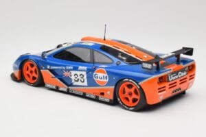 McLaren F1 GTR Gulf Racing #33 S. Bellm / A. Weaver / J. Lehto 24 Hours of Le Mans 1996 Minichamps 1:18 530133633 Kovina – slika 7 od 8
