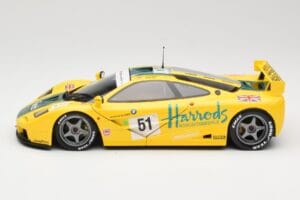 McLaren F1 GTR Harrods Mach One Racing #51 A. Wallace / D. Bell / J. Bell 24 Hours of Le Mans 1995 Minichamps 1:18 530133551  – slika 4 od 8