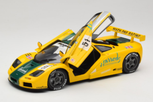 McLaren F1 GTR #51 Mach One Racing Le Mans 1995 UT Models 1:18 530151851 Kovina – slika 2 od 8