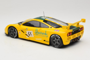 McLaren F1 GTR #51 Mach One Racing Le Mans 1995 UT Models 1:18 530151851 Kovina – slika 7 od 8
