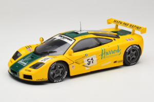 McLaren F1 GTR #51 Mach One Racing Le Mans 1995 UT Models 1:18 530151851 Kovina