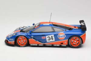 McLaren F1 GTR #34 Gulf Racing 1996 UT Models 1:18 39621 Kovina – slika 4 od 8