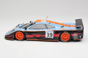 McLaren F1 GTR #39 R. Bellm / A. Gilbert-Scott 24 Hours of Le Mans 1997 Minichamps 1:18 530133739 Kovina – slika 4 od 8