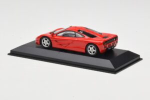 McLaren F1 Rdeč Minichamps 1:43 433133438 Kovina – slika 3 od 4