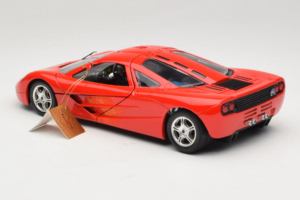 McLaren F1 High Mirror Light Red Guiloy 1:18 67505 Kovina – slika 7 od 8