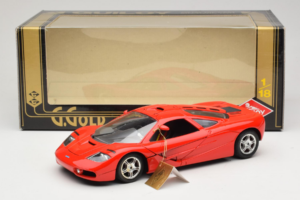 McLaren F1 High Mirror Light Red Guiloy 1:18 67505 Kovina – slika 8 od 8