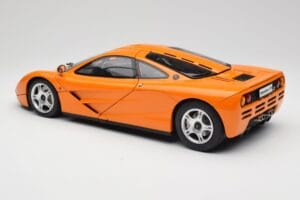McLaren F1 Oranžna Minichamps 1:12 530133131 Kovina – slika 8 od 9