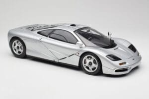 McLaren F1 Srebrna Minichamps 1:12 530133129 Kovina – slika 6 od 8