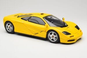 McLaren F1 Rumen Minichamps 1:12 530133121 Kovina – slika 7 od 9