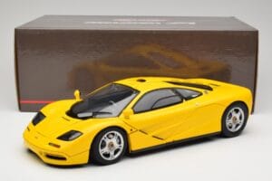McLaren F1 Rumen Minichamps 1:12 530133121 Kovina – slika 9 od 9