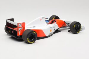 McLaren Ford MP4/8 #7 M. Hakkinen 1993 Minichamps 1:18 530931837 Kovina – slika 2 od 6