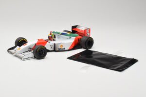 McLaren MP4/8 Ford #8 A. Senna Winner Australian GP 1993 Minichamps 1:18 540933838 Kovina – slika 3 od 7