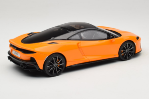 McLaren GTS Oranžna GT Spirit 1:18 GT957 Smola – slika 2 od 6